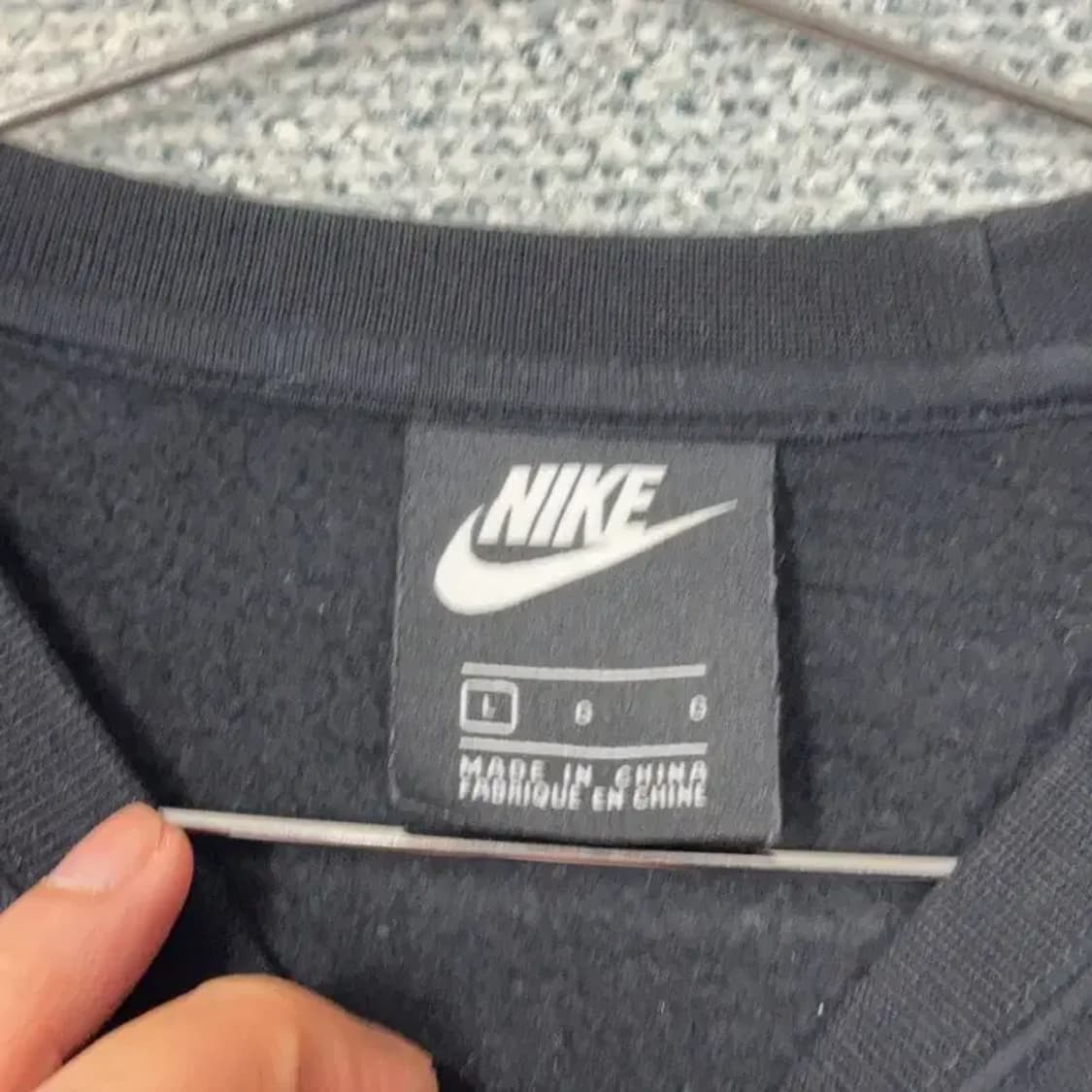 나이키 스우시 블랙 맨투맨 L 상품이미지3