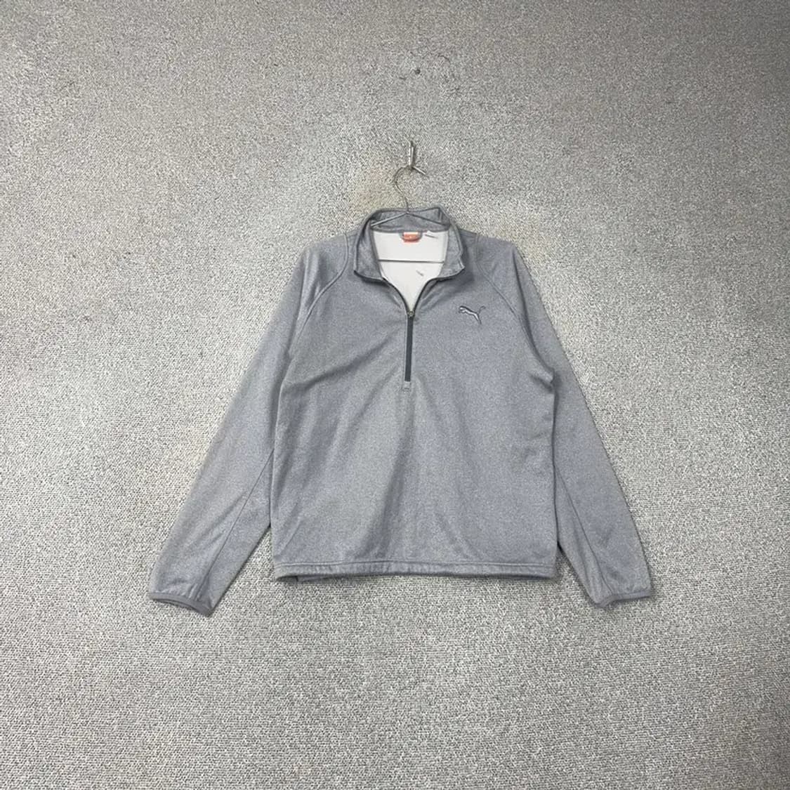 푸마 로고 라이트 그레이 기능성 반집업 긴팔티 L 상품이미지1