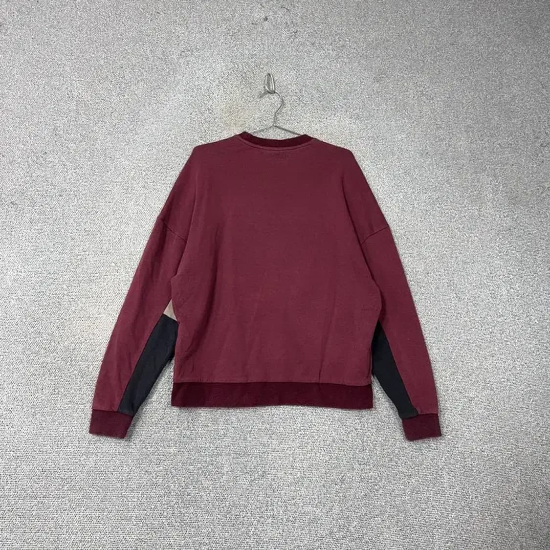 스파이더 센터 로고 버건디 남성 캐주얼 맨투맨 95 상품이미지2