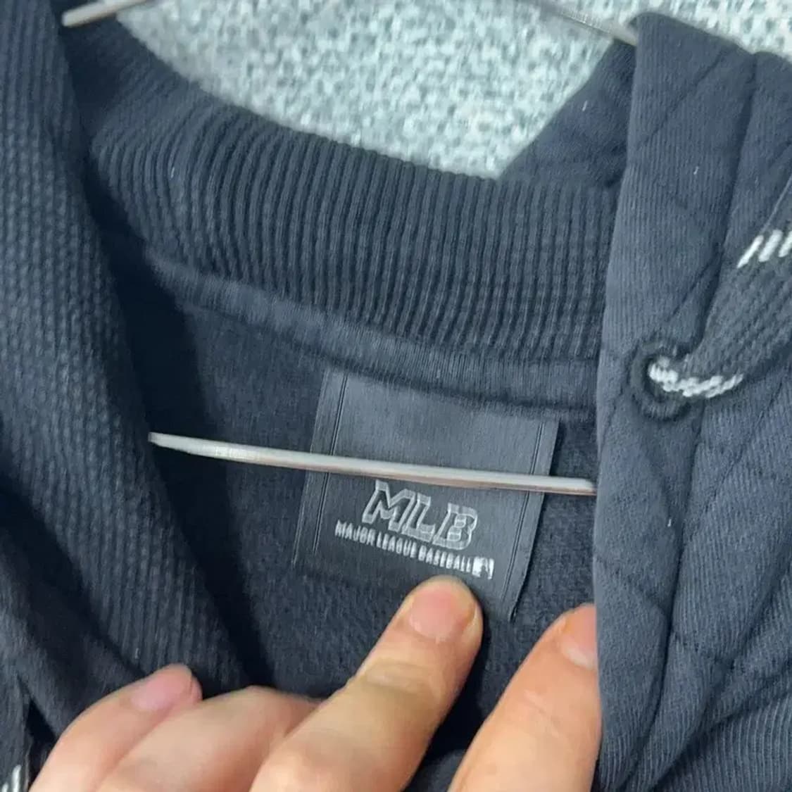 MLB 보스턴 블랙 후드티 105 상품이미지3