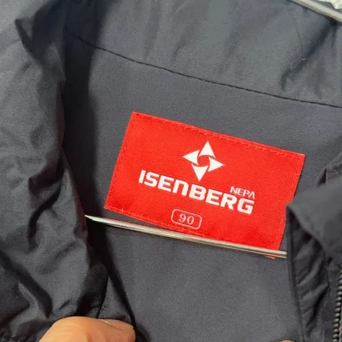 이젠벅 여성 블랙 바람막이 90 상품이미지3