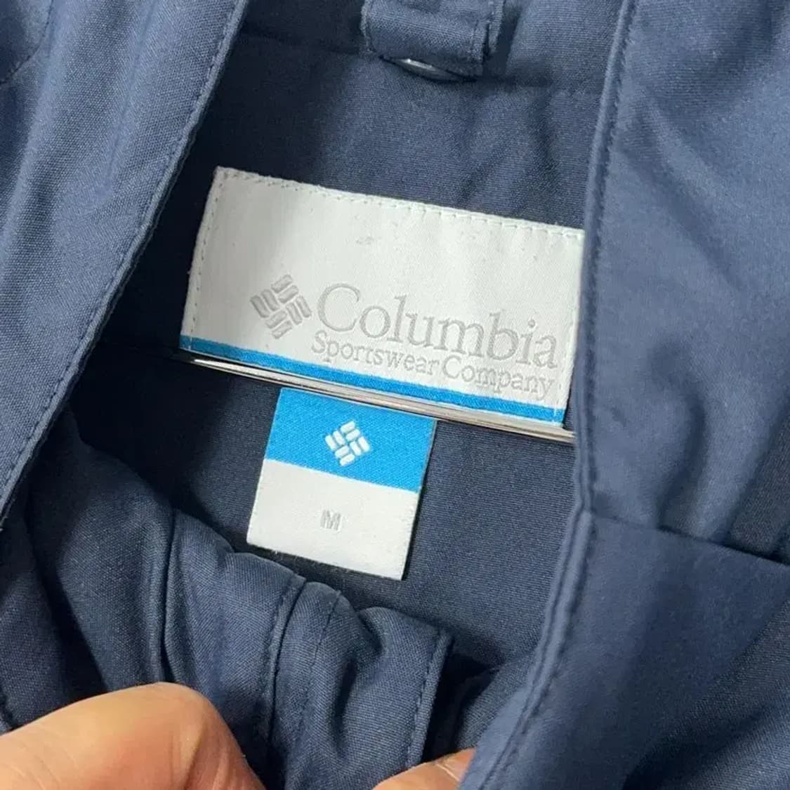 콜롬비아 로고 네이비 기능성 바람막이 자켓 95 상품이미지4