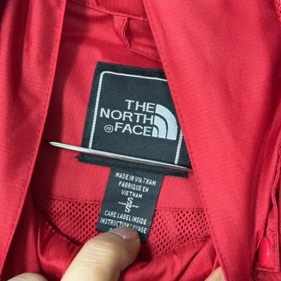 노스페이스 레드 고어텍스 기능성 여성 바람막이 S 상품이미지3