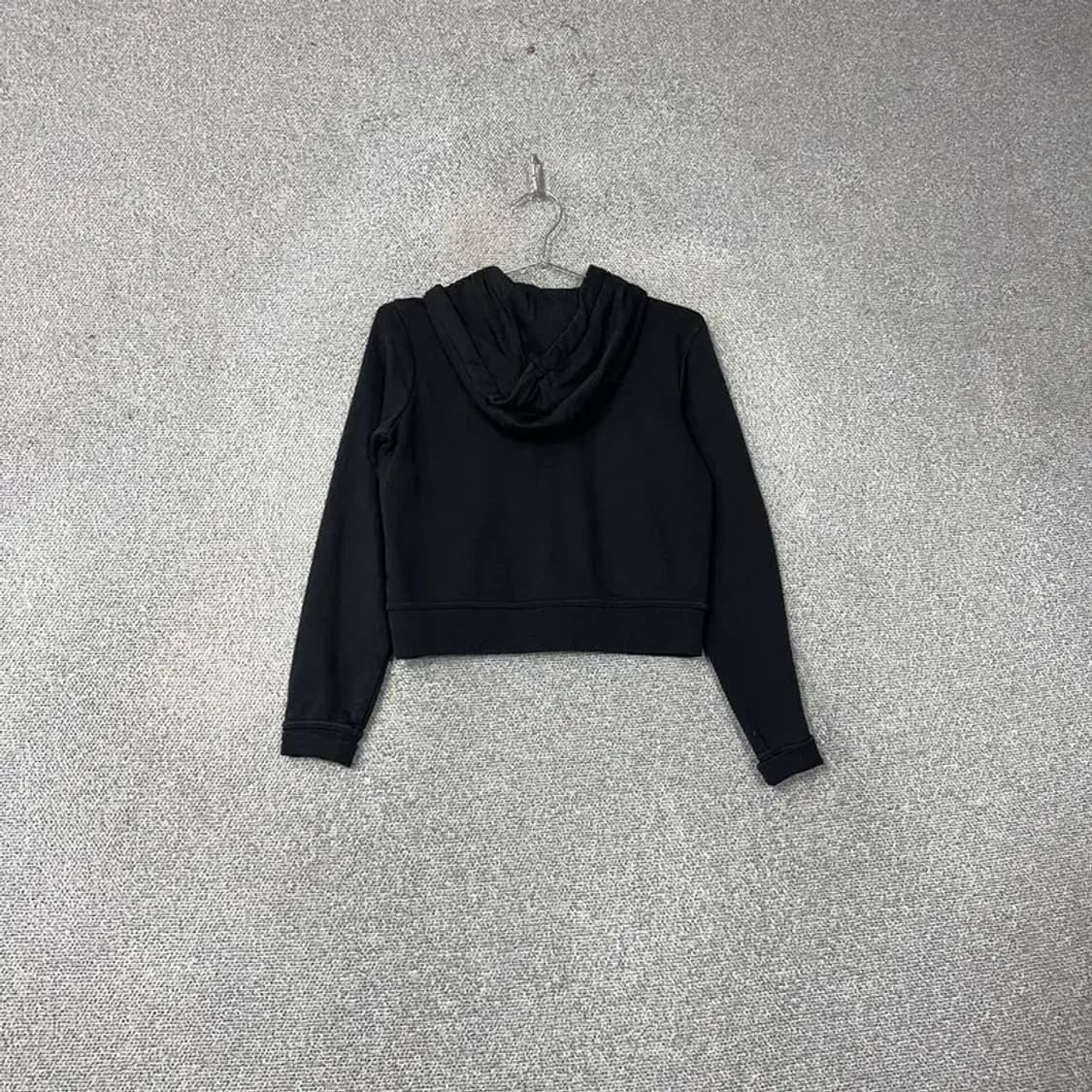 나이키 박스 프린팅 여성 블랙 크롭 후드티 S 상품이미지2