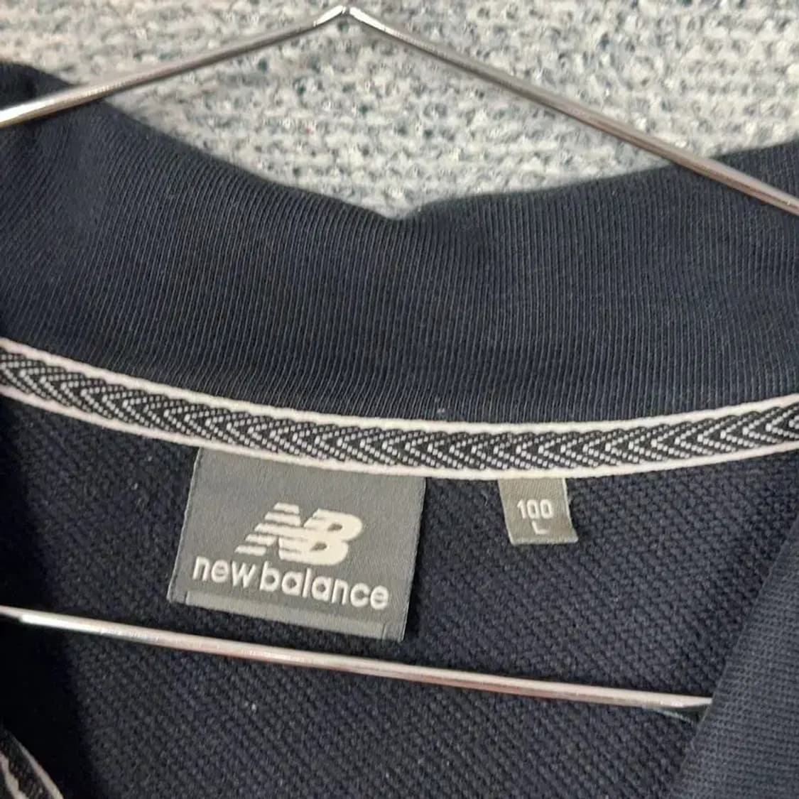 뉴발란스 로고 블랙 반집업 스웻 맨투맨 L 상품이미지3