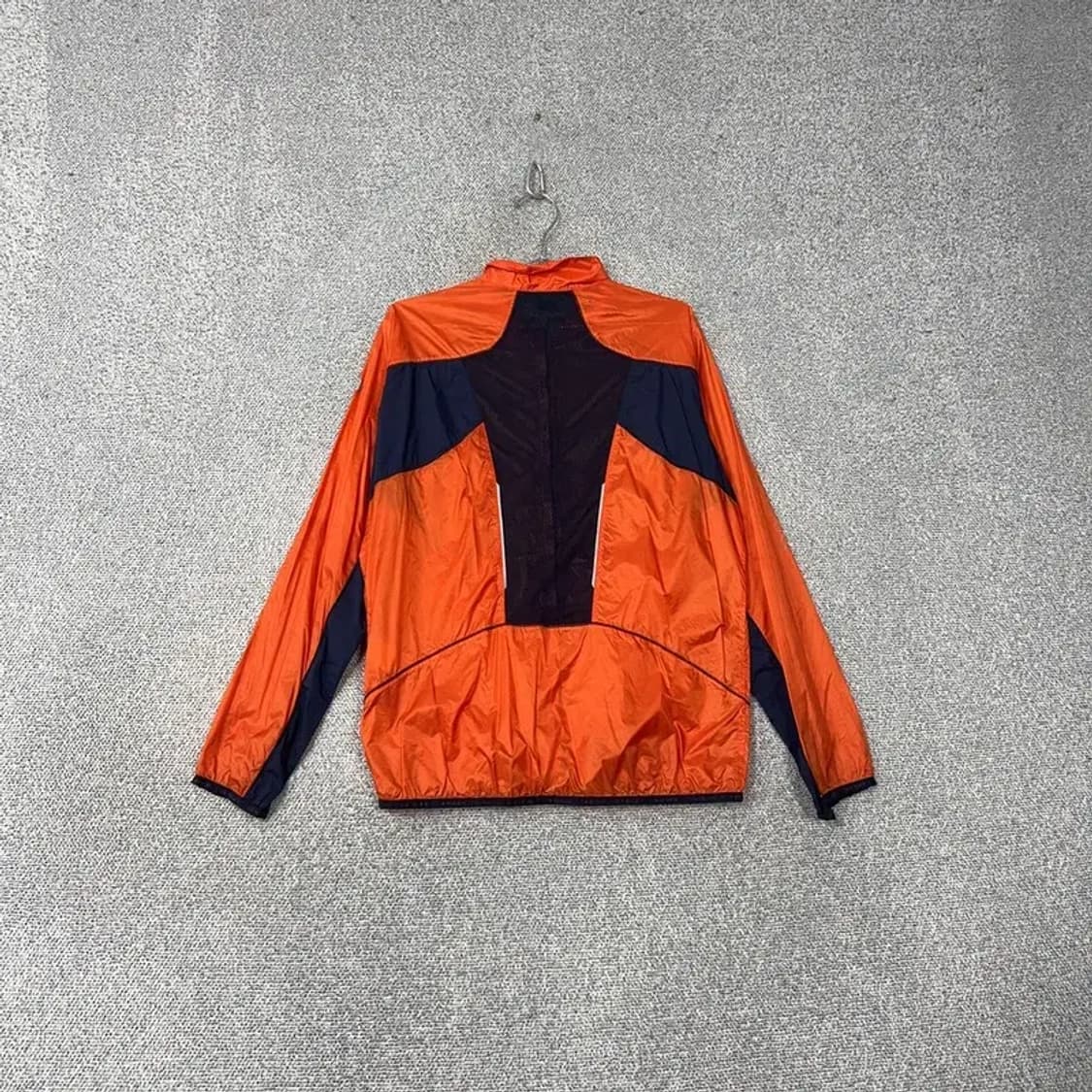 아이더 오렌지 로고 기능성 운동 등산 바람막이 100 상품이미지2