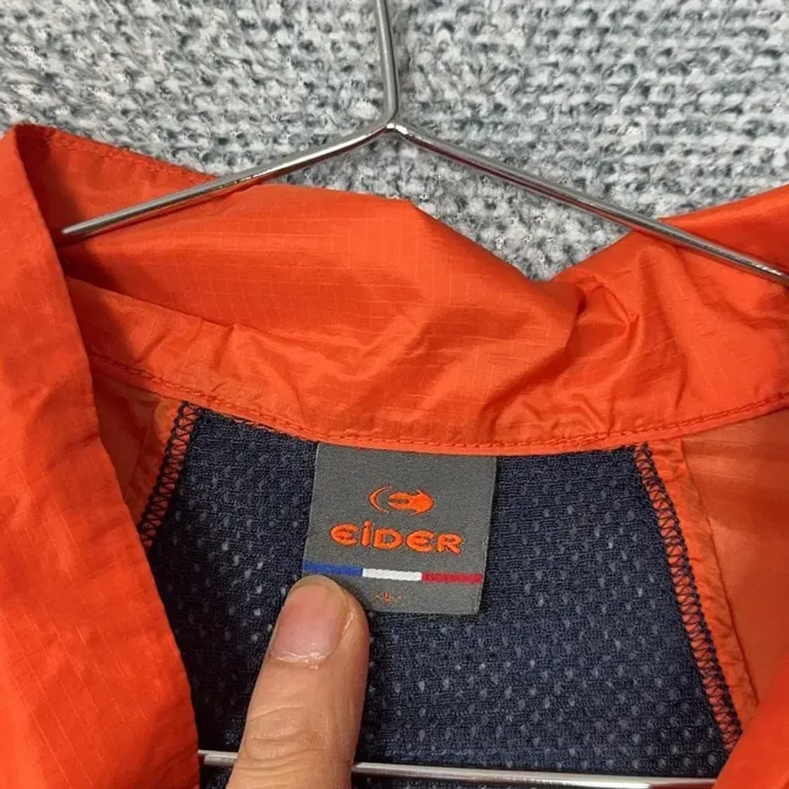 아이더 오렌지 로고 기능성 운동 등산 바람막이 100 상품이미지3