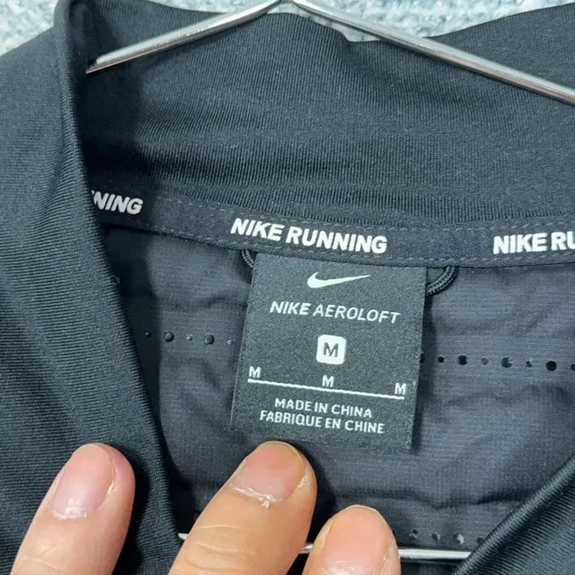 나이키 여성 에어로프트 블랙 자켓 M 상품이미지3