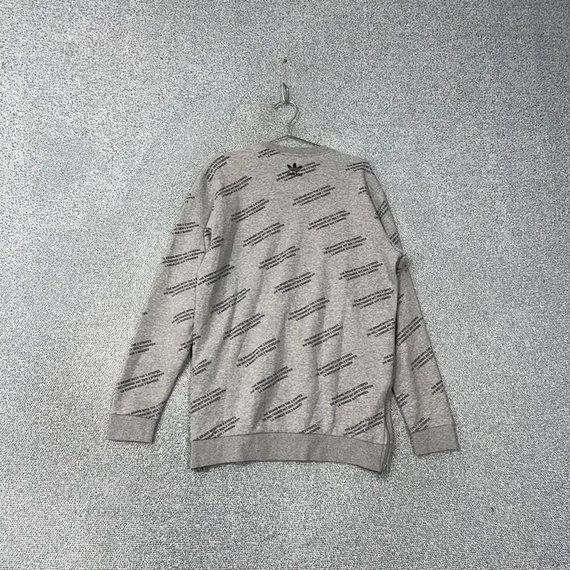 아디다스 멀티로고 그레이 맨투맨 105 상품이미지2