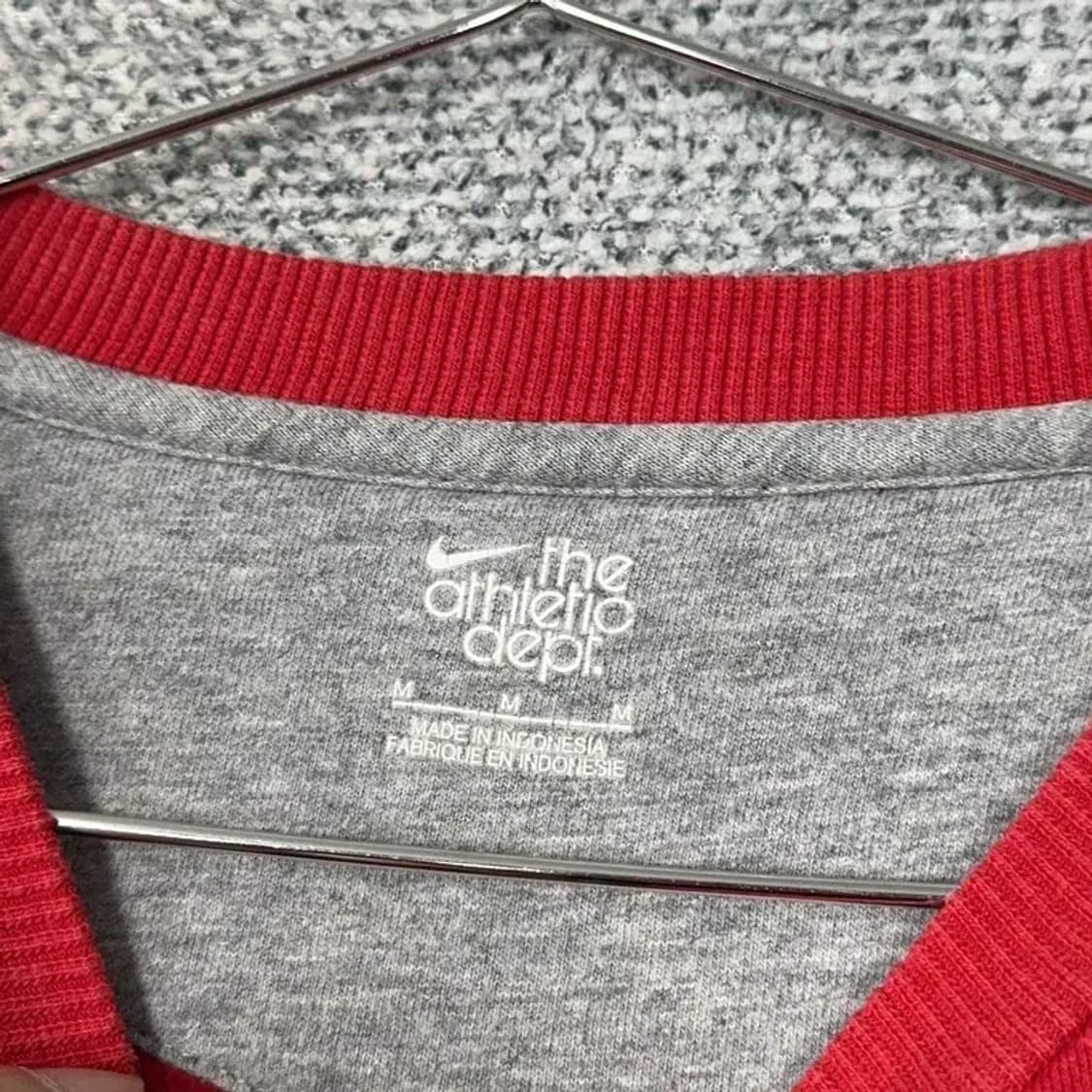 나이키 레드 로고 스우시 캐주얼 맨투맨 M 상품이미지3