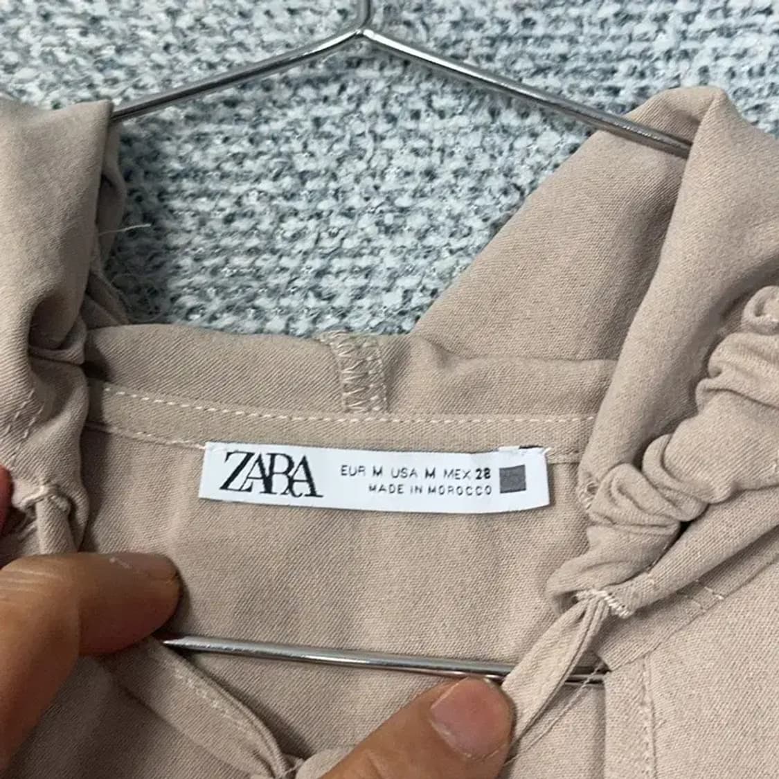 자라 여성 크롭 베이지 후드티 M 상품이미지3