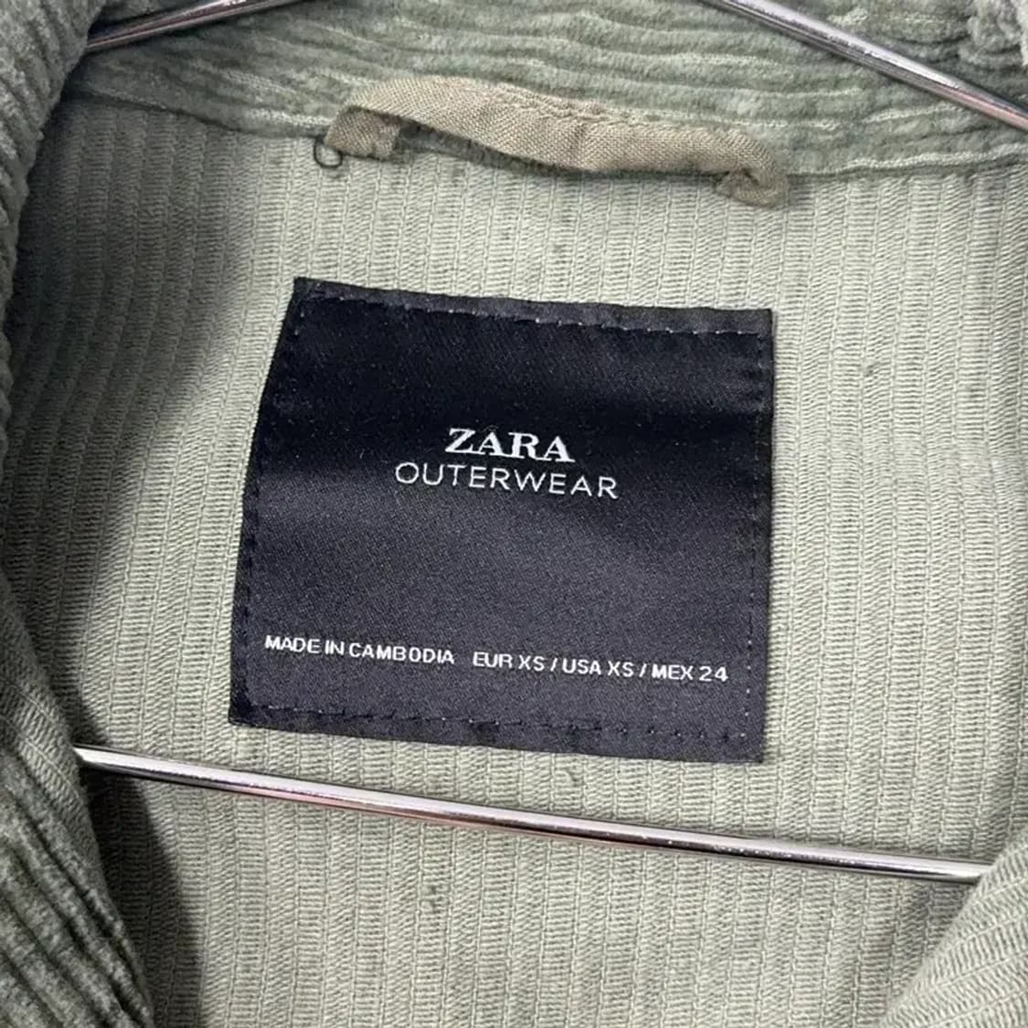 자라 아웃웨어 코듀로이 카키 자켓 XS 상품이미지3