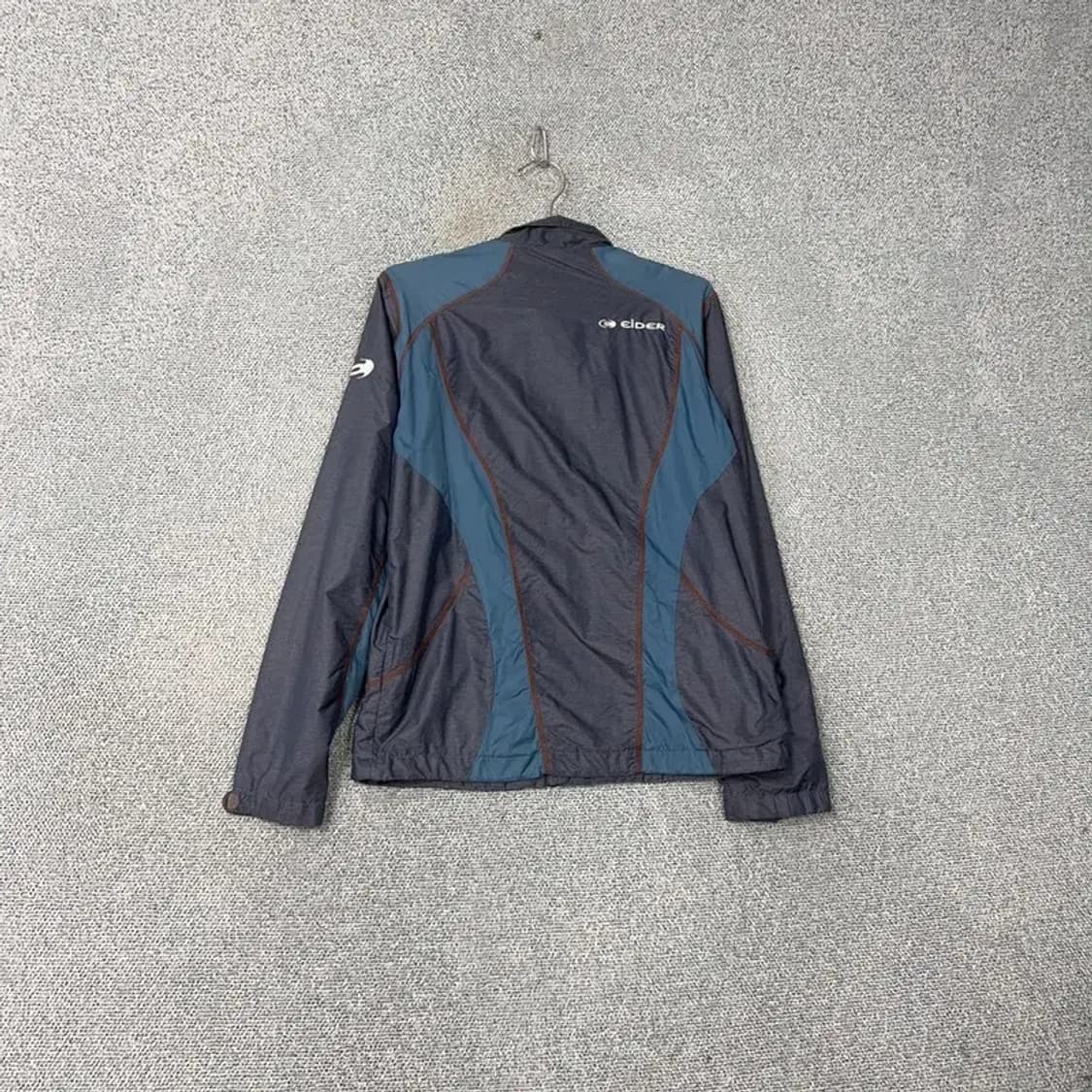 아이더 로고 남성 기능성 등산 운동 바람막이 M 상품이미지2