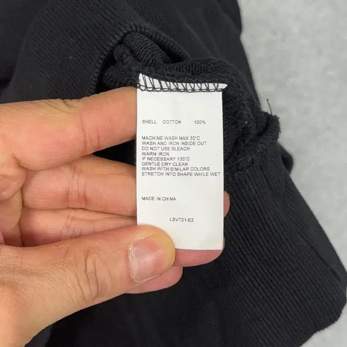 비바스튜디오 블랙 스펠 로고 캐주얼 맨투맨 M 상품이미지4