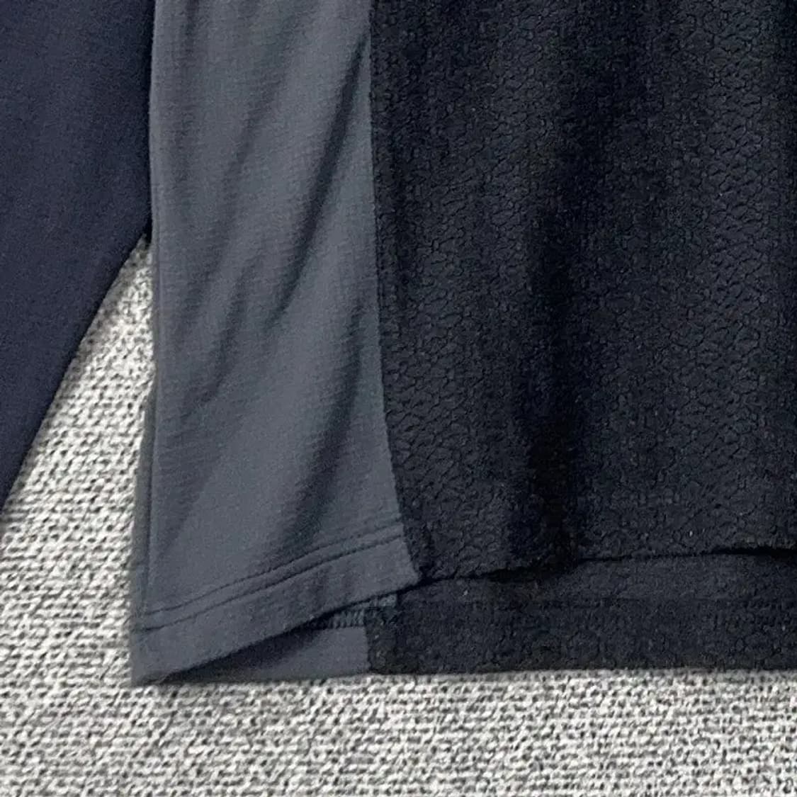 밀레 남성 로고 기능성 등산 운동 반집업 긴팔티 100 상품이미지3