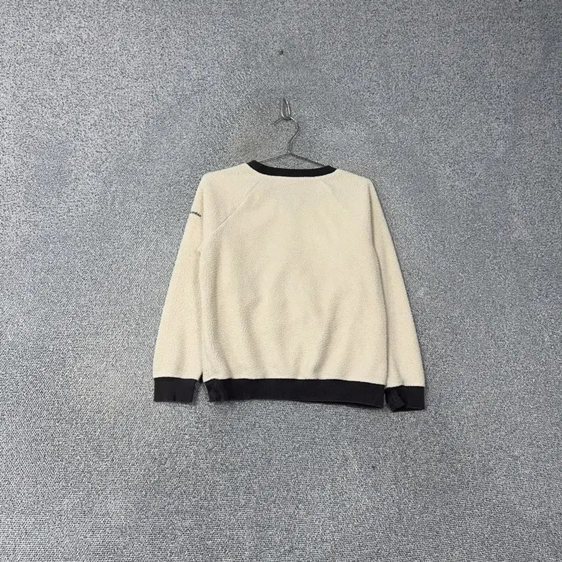 콜롬비아 여성 단가라 크림 양털 뽀글이 맨투맨 S 상품이미지2