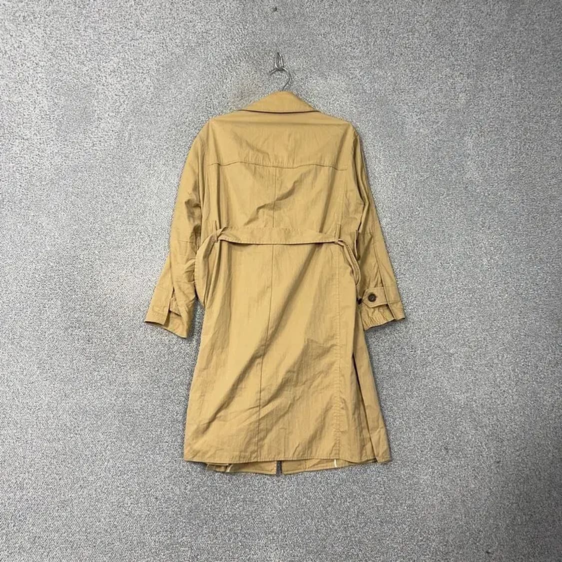 잇 미샤 베이지 벨티드 트렌치 코트 79-155 상품이미지2