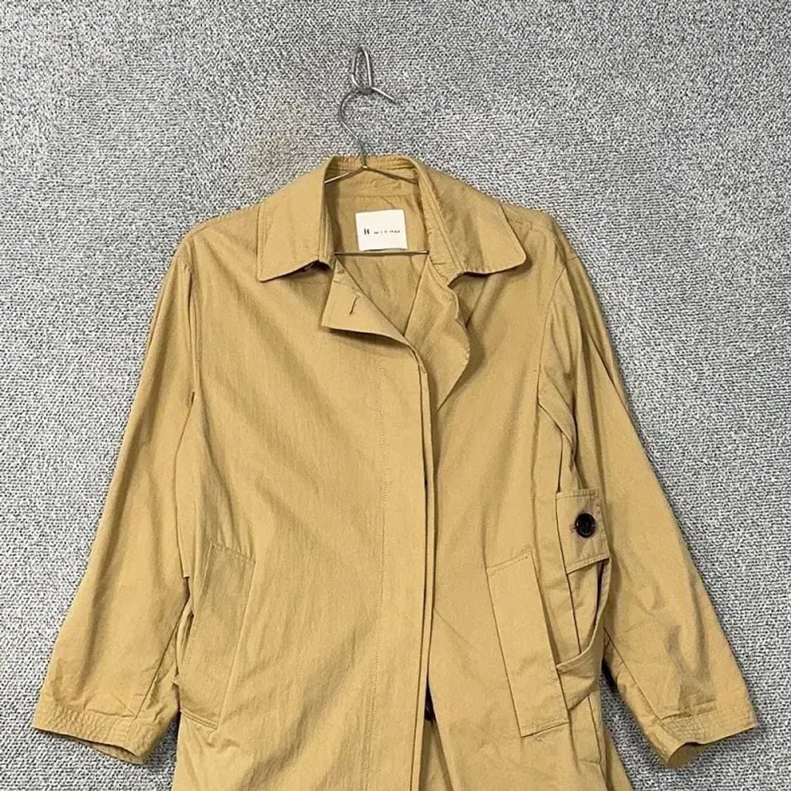 잇 미샤 베이지 벨티드 트렌치 코트 79-155 상품이미지3