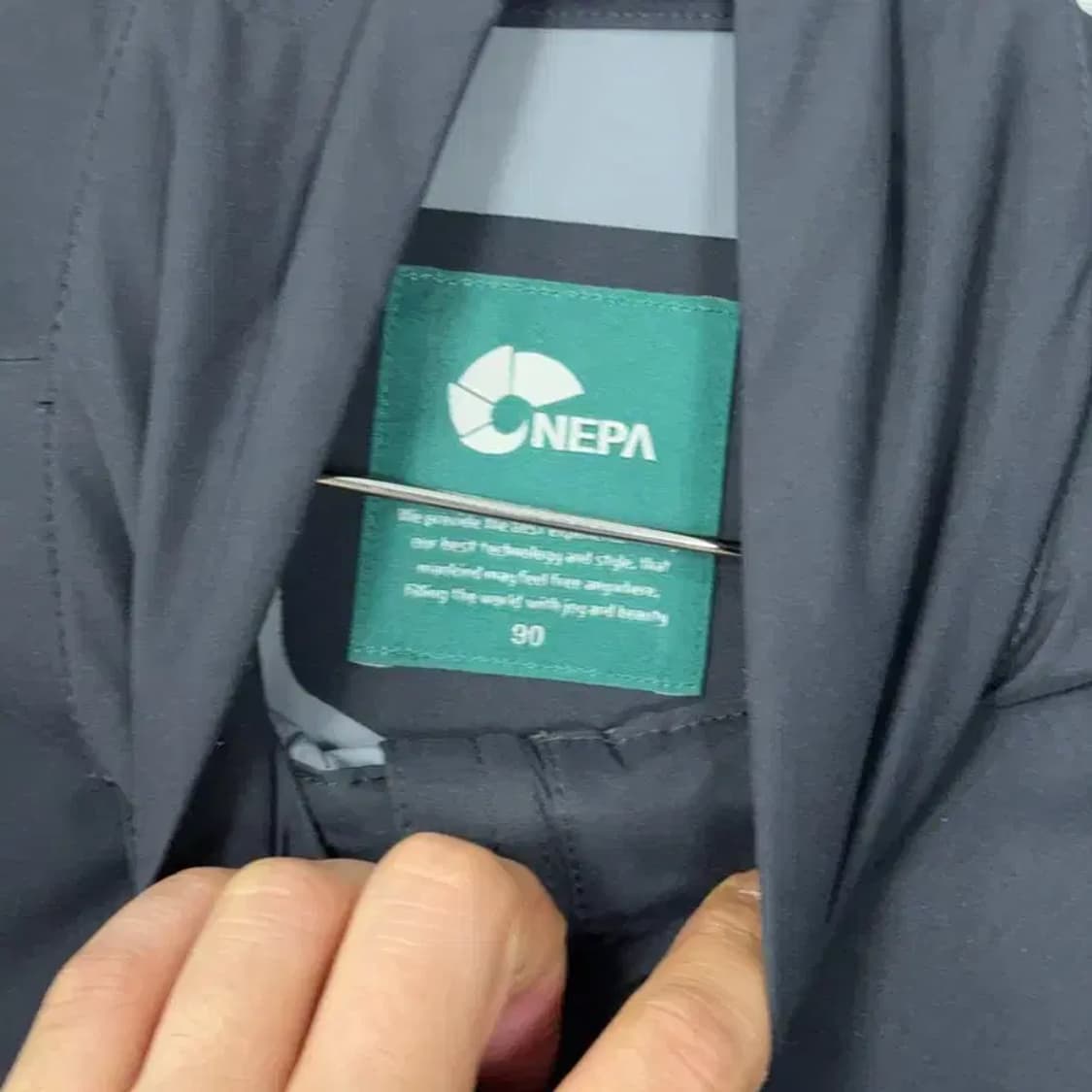 네파 등산 블랙 바람막이 S 상품이미지5