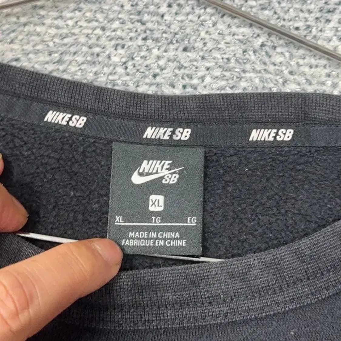 나이키 스펠 스우시 프린팅 빈티지 블랙 맨투맨 XL 상품이미지3