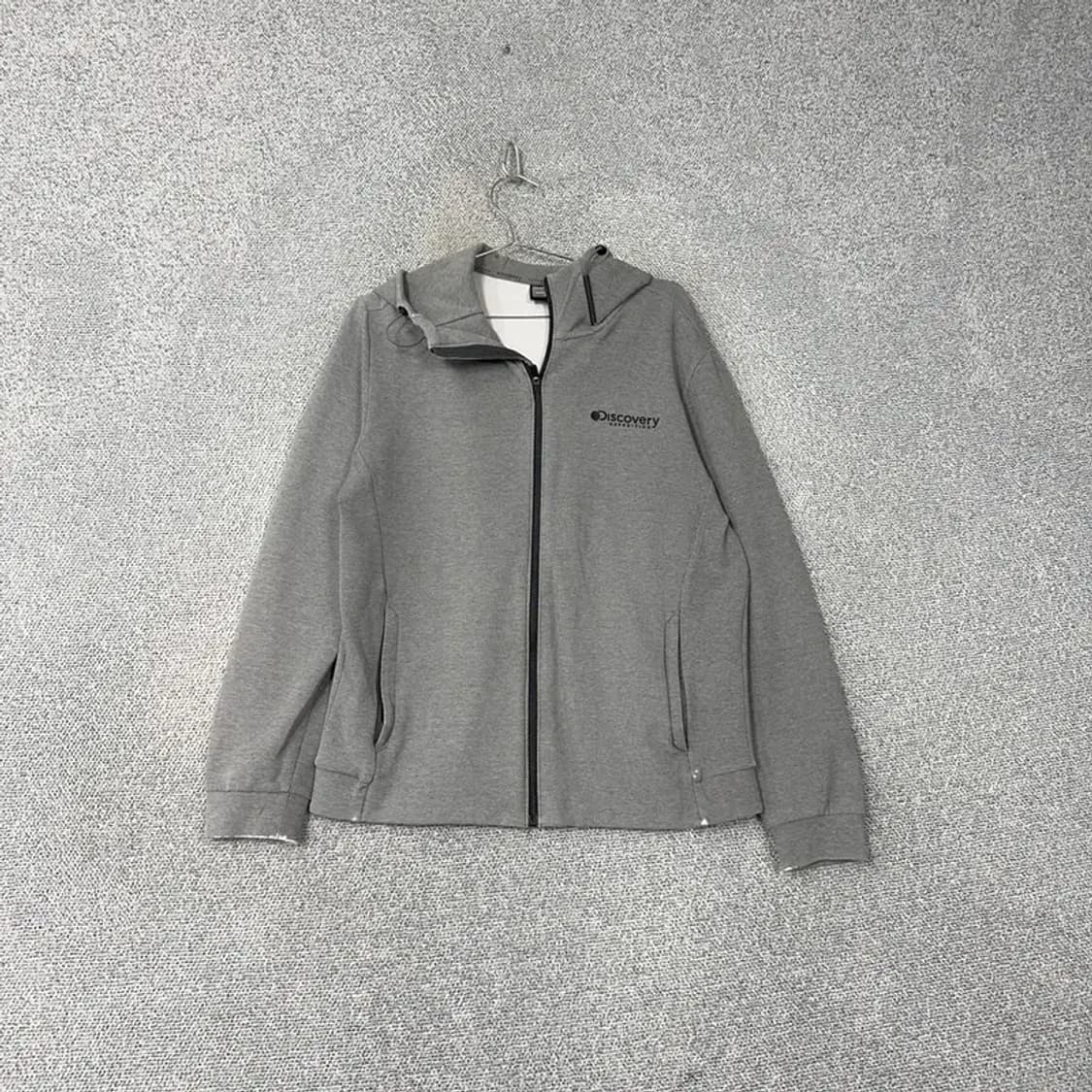 디스커버리 그레이 로고 기능성 캐주얼 후드집업 105 상품이미지1