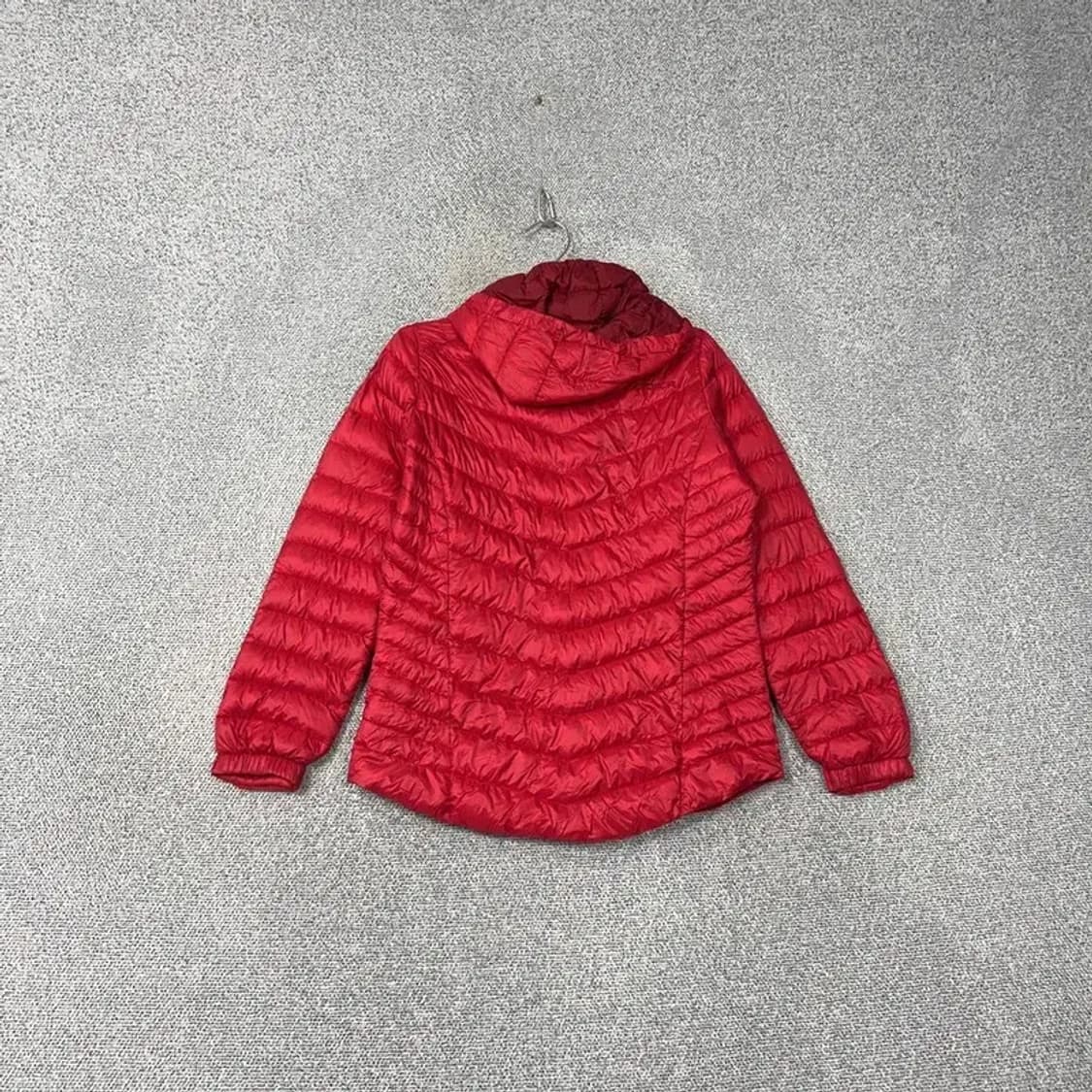 아이더 레드 여성 거위털 구스다운 경량 패딩 L 상품이미지2