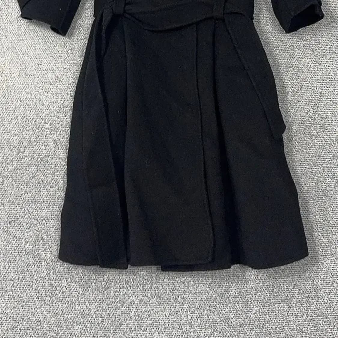 솔로이스트 여성 클래식 블랙 울 벨티드 코트 55 상품이미지4