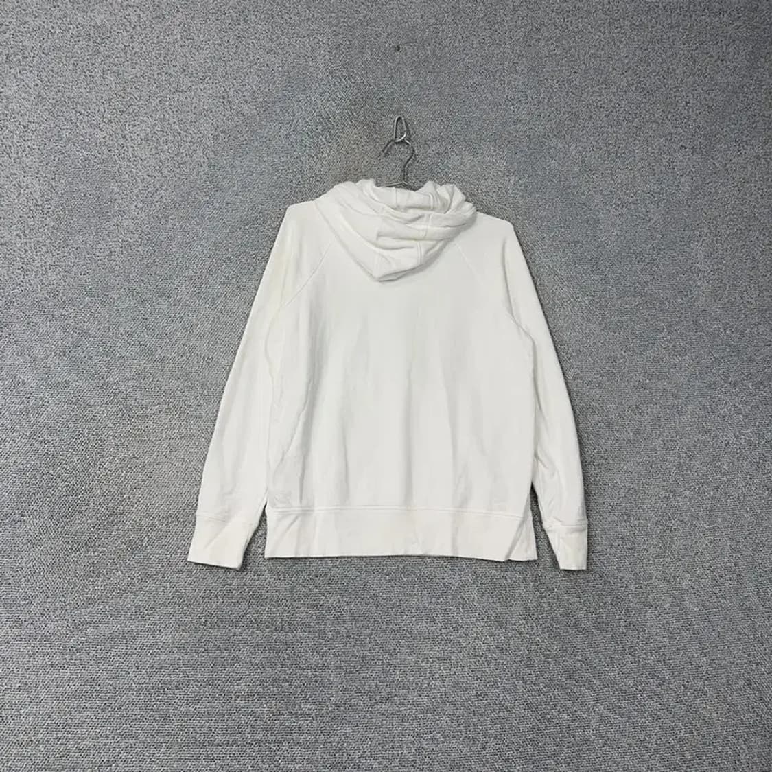 언더아머 약기모 화이트 후드티 L 상품이미지2