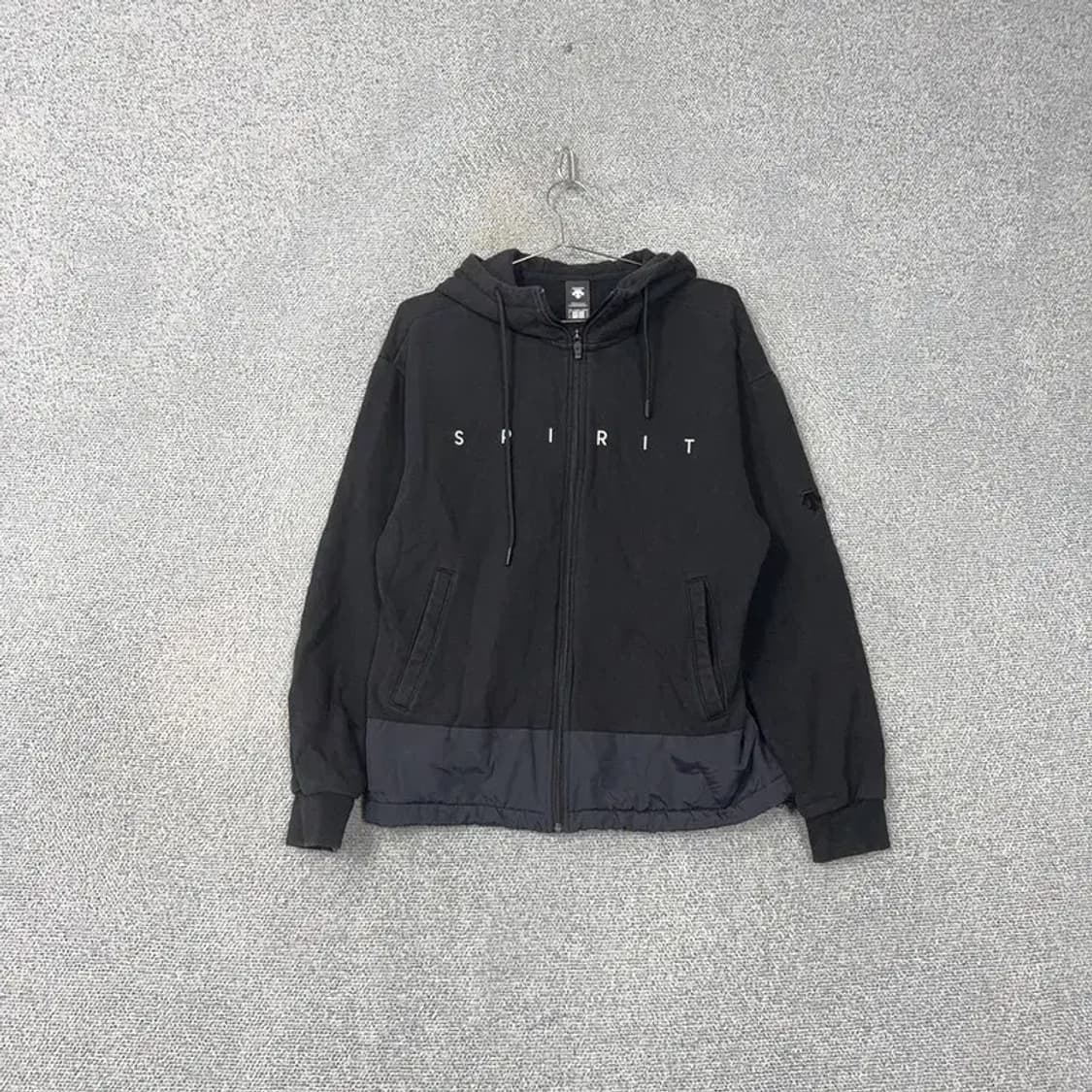데상트 스피릿 하단 퀄팅 로고 후드집업 M 상품이미지1