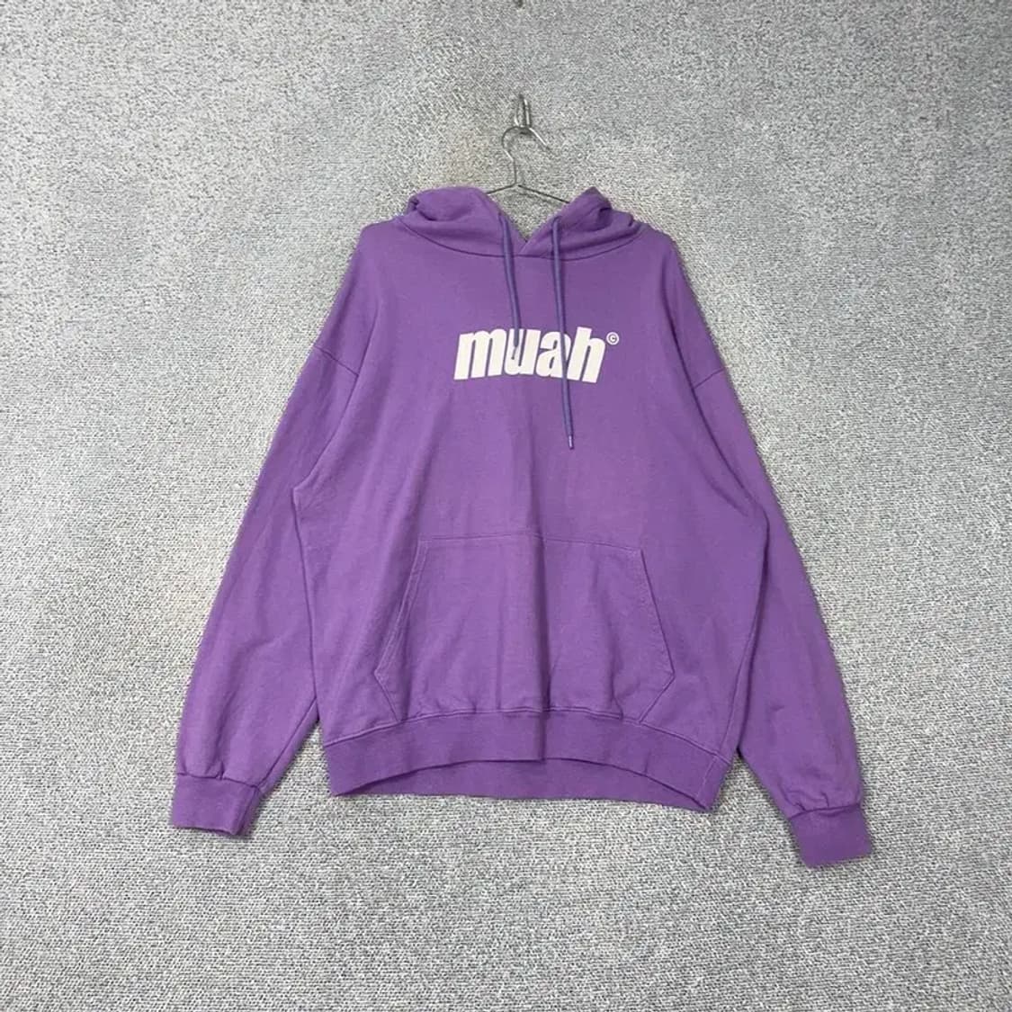 무아무아 프린팅 로고 퍼플 후드티 FREE 상품이미지1
