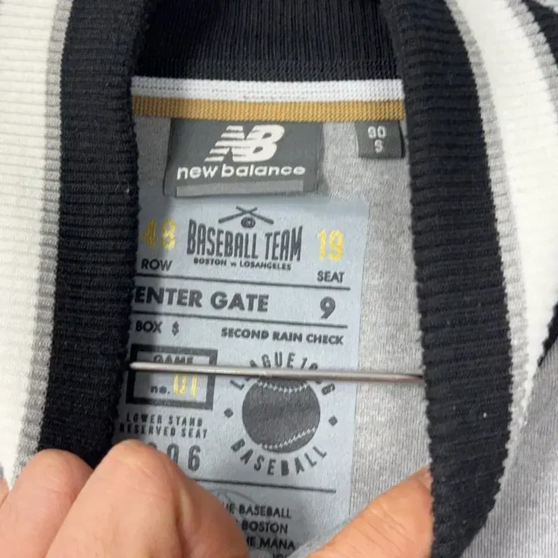 뉴발란스 라이트 그레이 로고 단가라 캐주얼 스타디움 자켓 S 상품이미지3