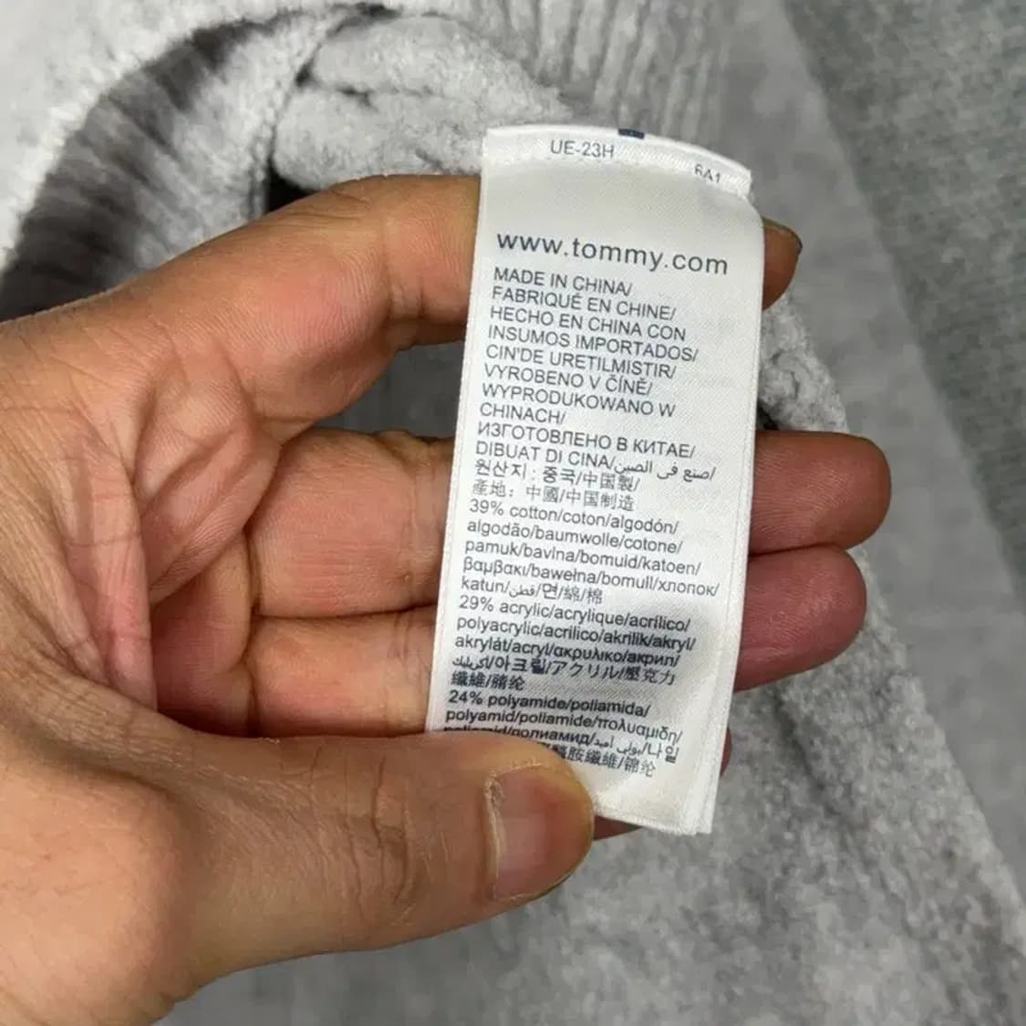 타미 진스 라이트 그레이 오버핏 폴라 울 니트 XS 상품이미지4