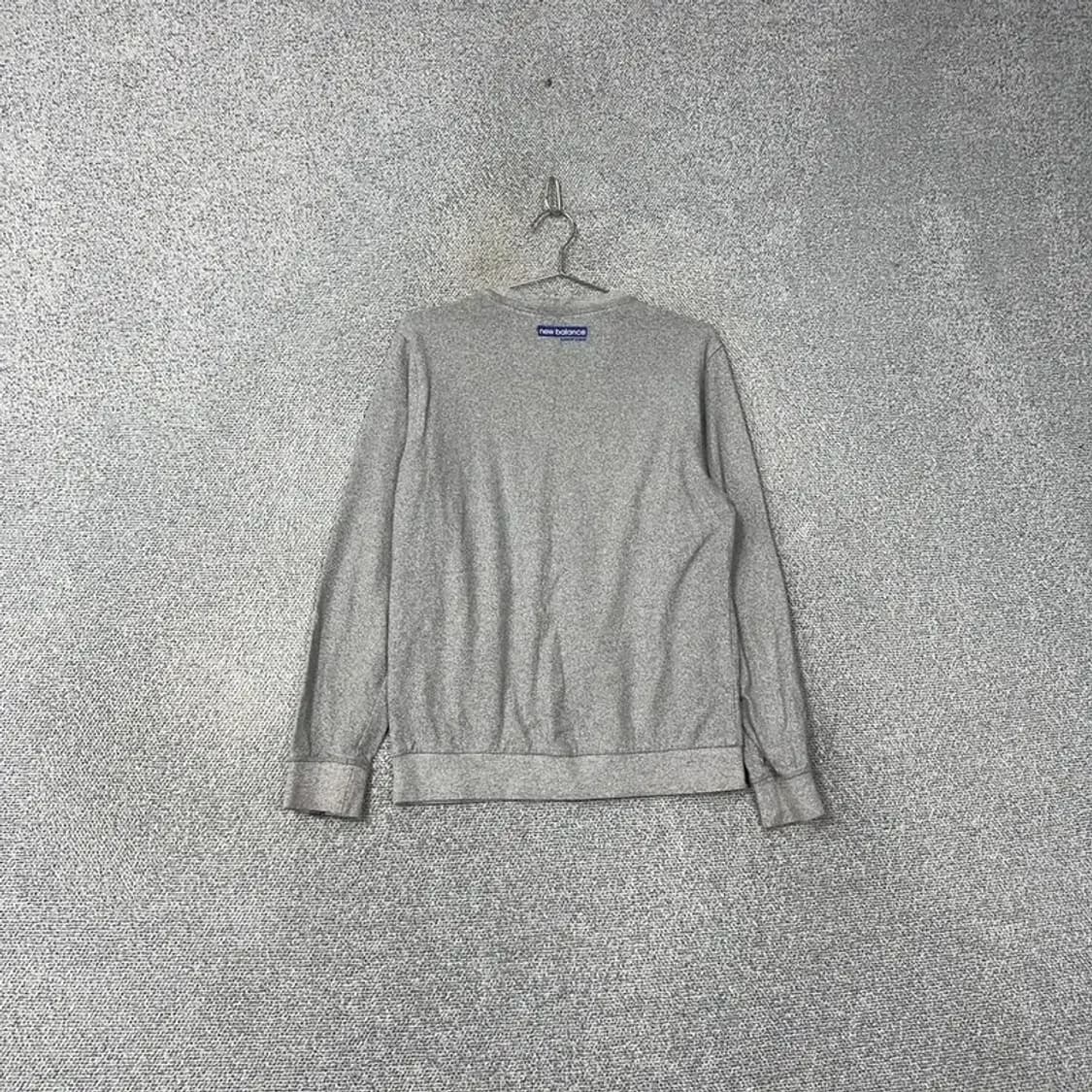 뉴발란스 라이트 그레이 로고 캐주얼 맨투맨 95 상품이미지2