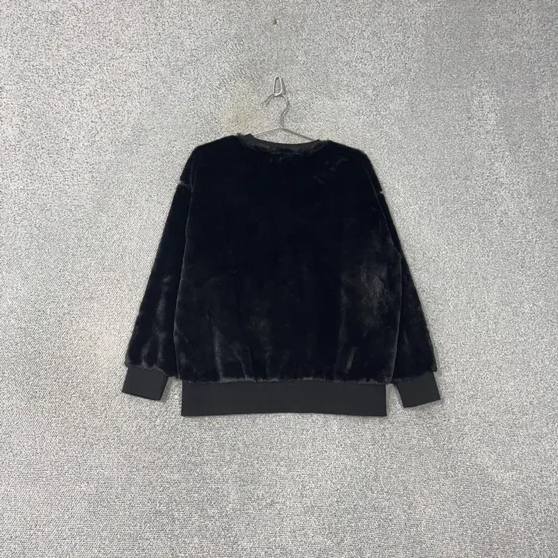 게스 빅로고 후리스 단가라 맨투맨 S 상품이미지2