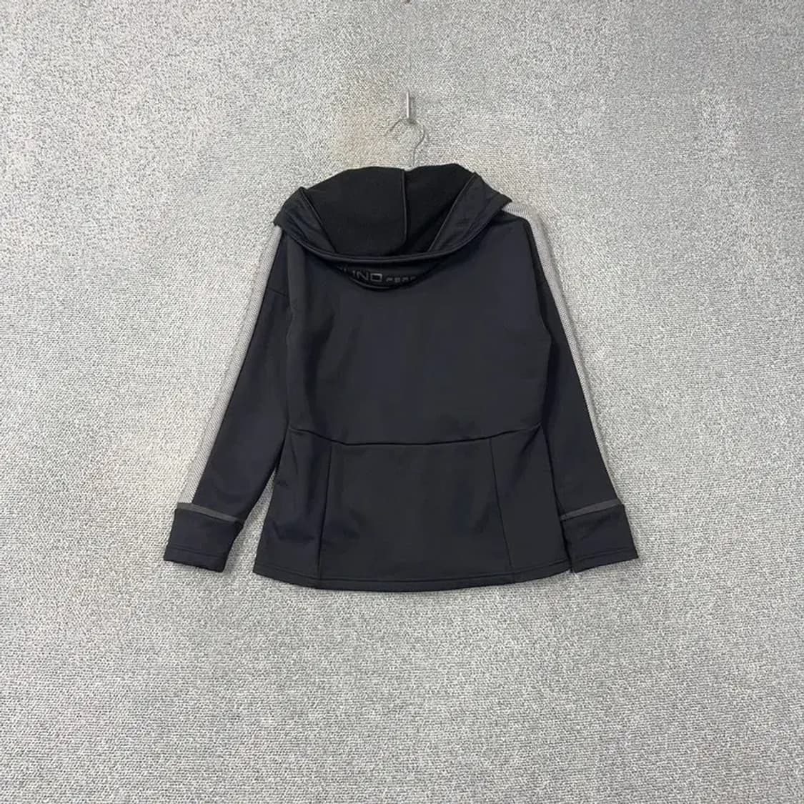 미즈노 기능성 블랙 후드집업 M 상품이미지2