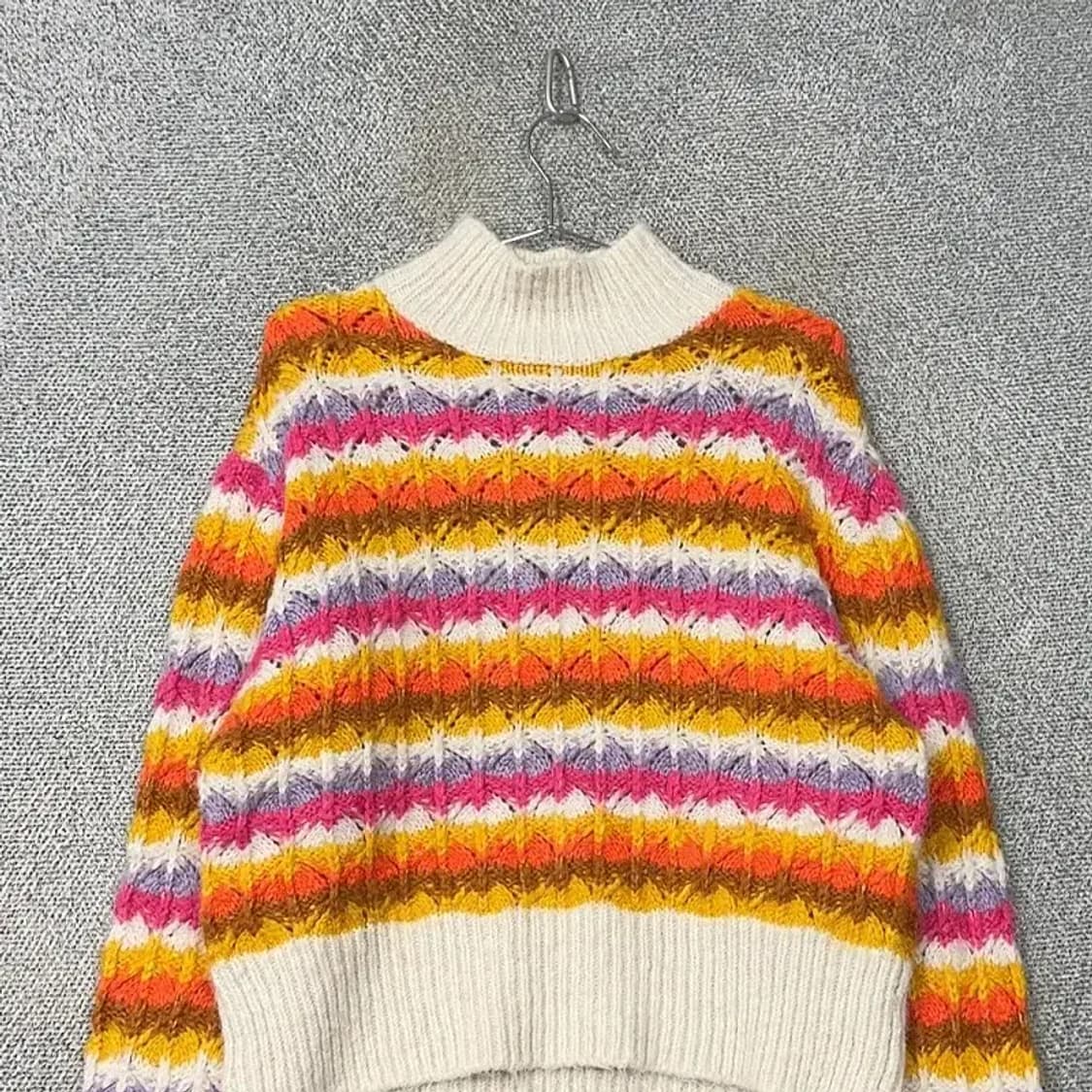자라 여성 스트라이프 폴라넥 니트 M 상품이미지3