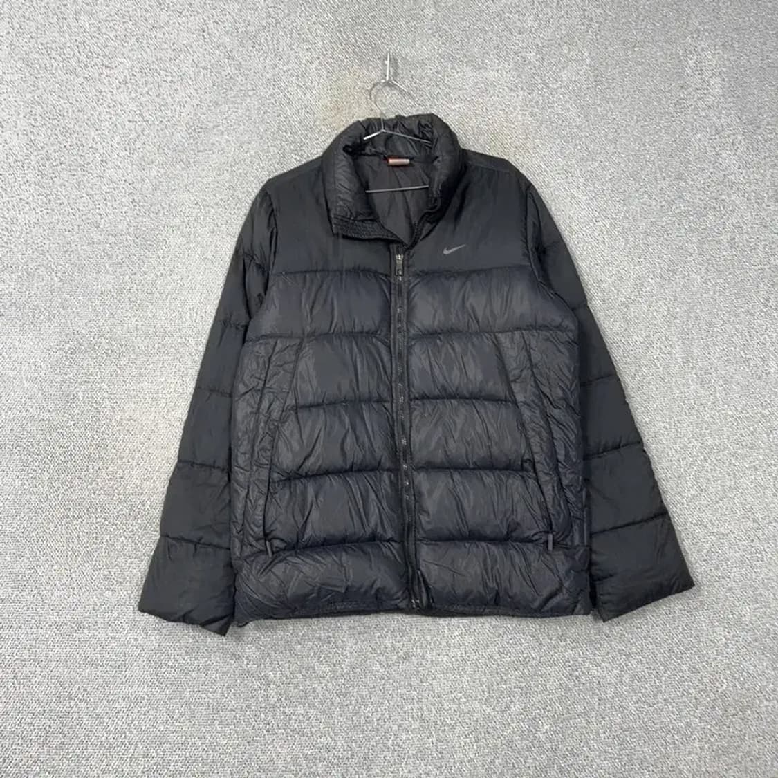 나이키 스우시 올블랙 패딩 M 상품이미지1