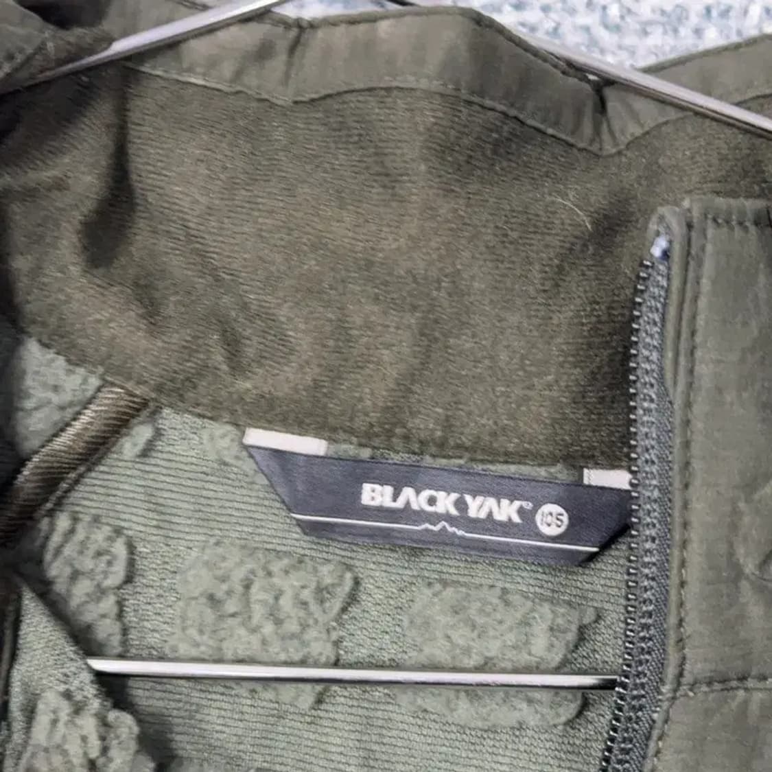 블랙야크 카키 로고 큐브 퀄팅 경량 패딩 조끼 105 상품이미지6
