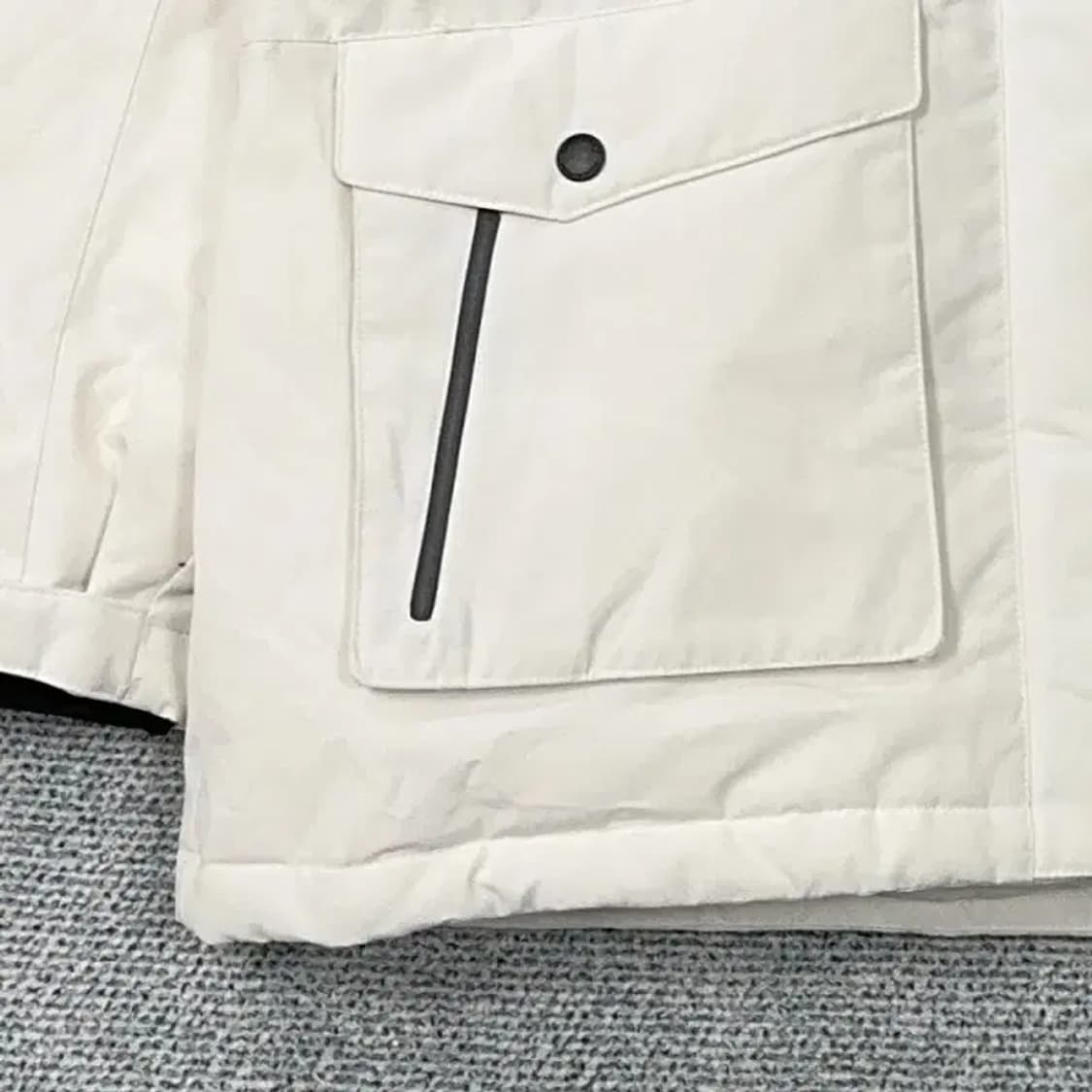 디스커버리 크림 화이트 구스다운 거위털 패딩 점퍼 100 상품이미지3