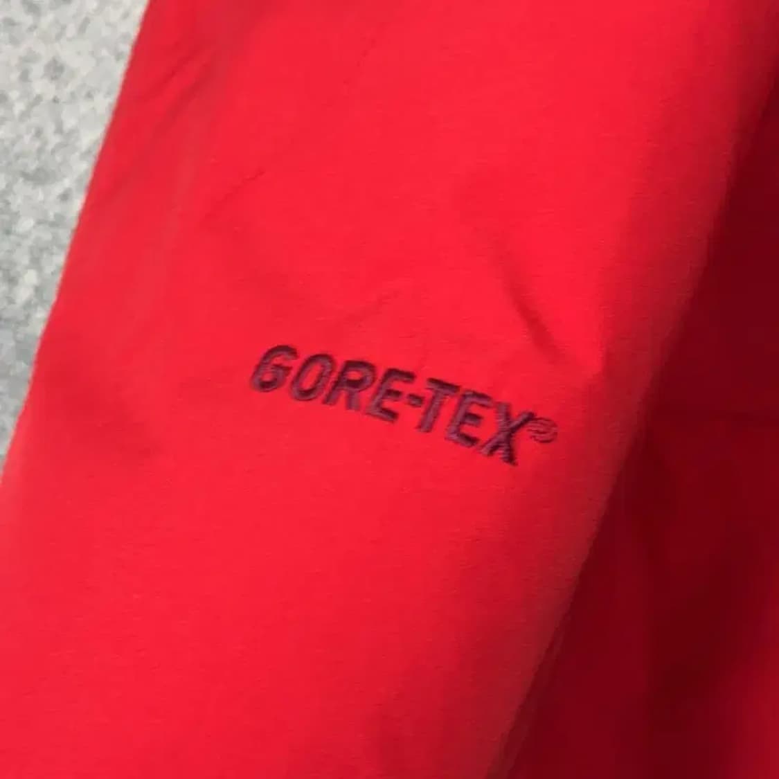 블랙야크 고어텍스 구스 레드 패딩 95 상품이미지3