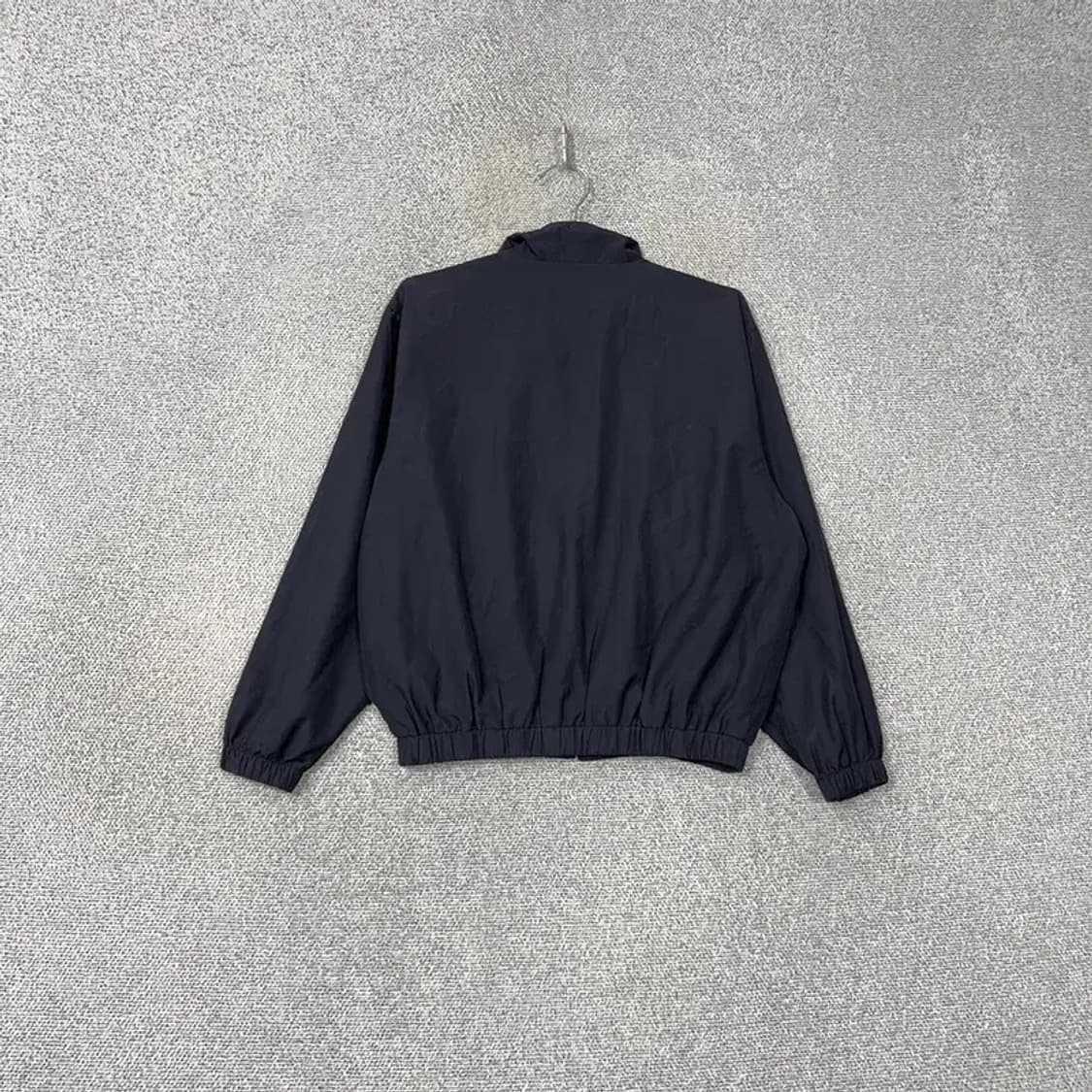 휠라 빈티지 로고 네이비 바람막이 M 상품이미지2