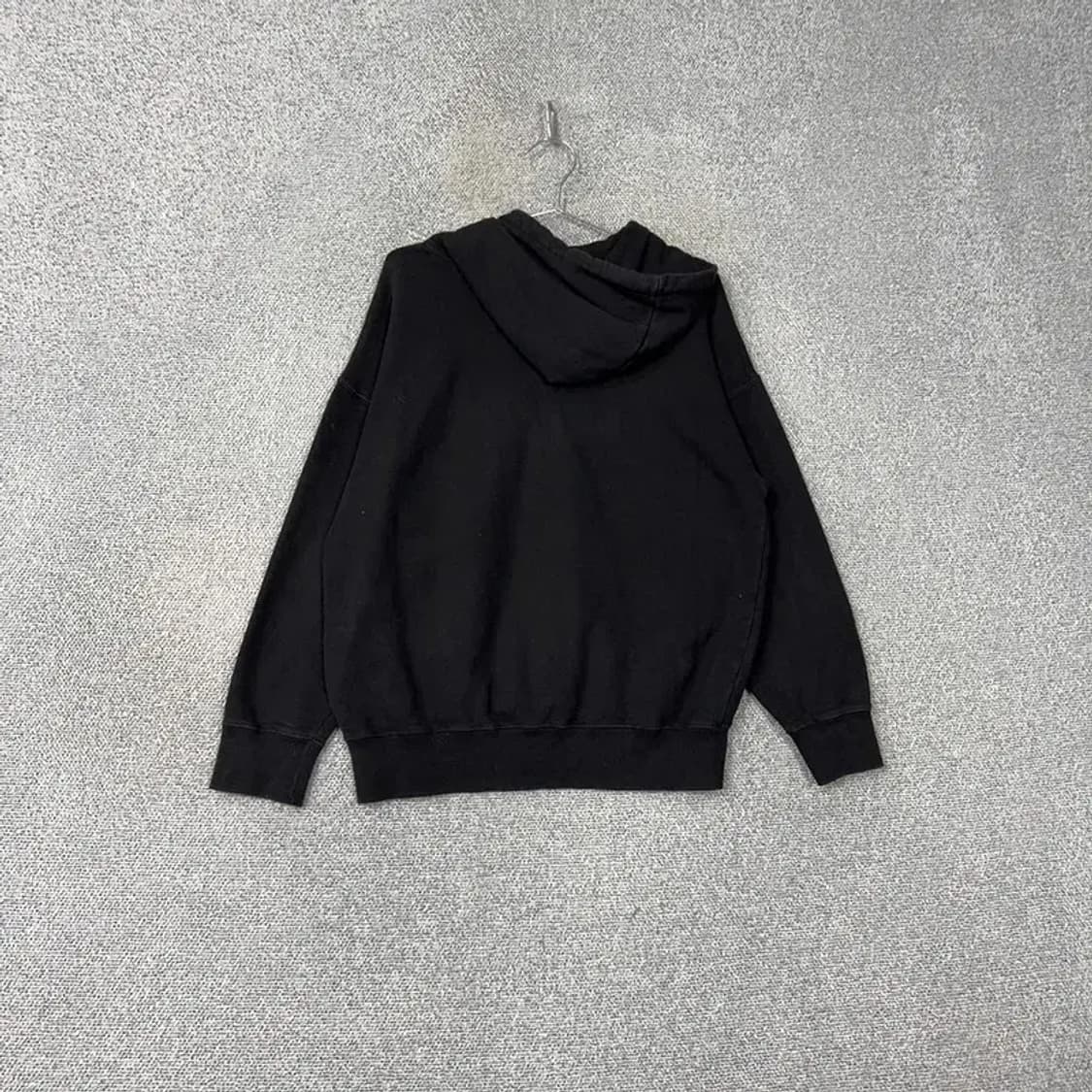 키르시 로고 블랙 후드티 1사이즈 상품이미지2