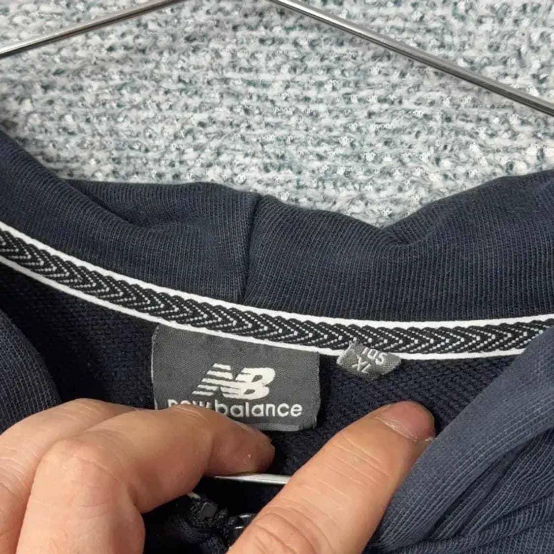 뉴발란스 로고 투톤 후드 웜업 XL 상품이미지3