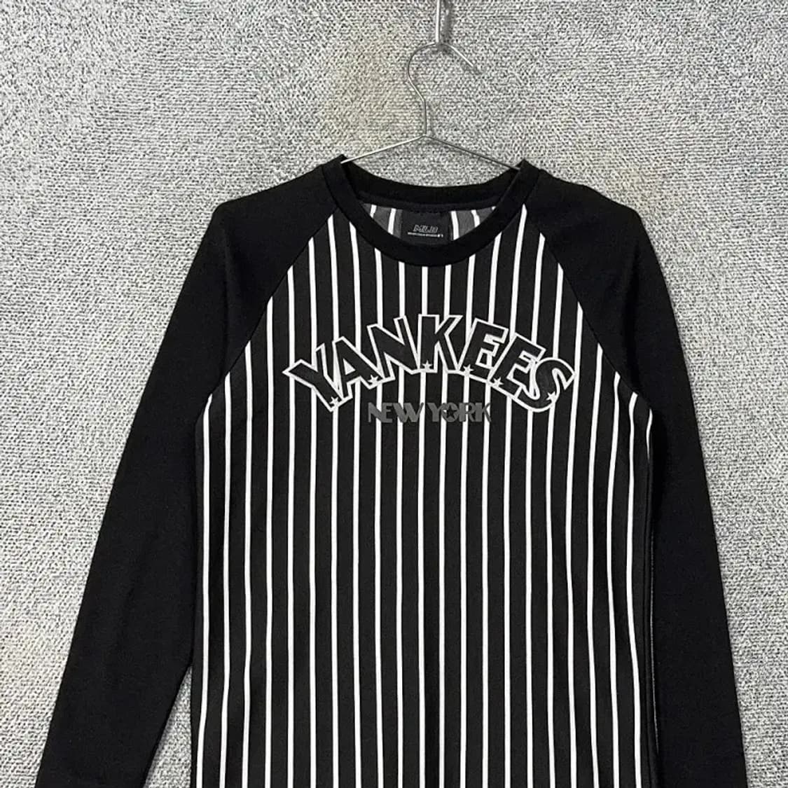 MLB 뉴욕양키즈 나그랑 스트라이프 긴팔 원피스 L 상품이미지3