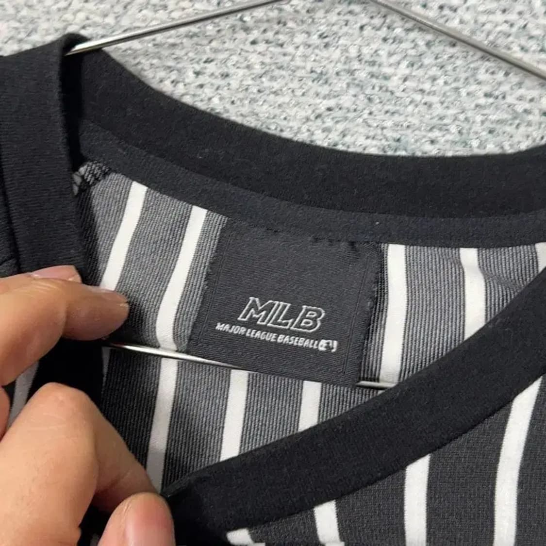 MLB 뉴욕양키즈 나그랑 스트라이프 긴팔 원피스 L 상품이미지5