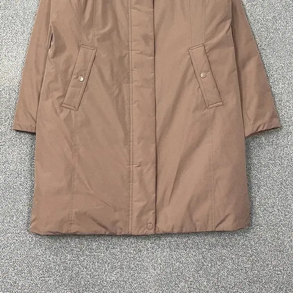 헨리코튼 골프 베이지 남성 클래식 구스다운 코트 점퍼 100 상품이미지4