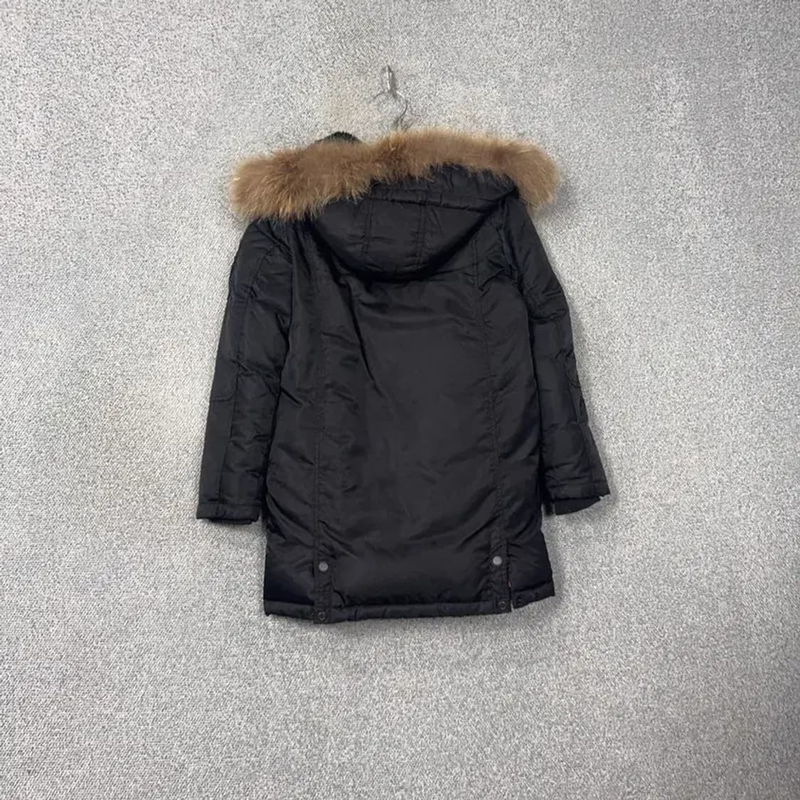 게스 오리털 덕다운 여성 블랙 패딩 점퍼 XS 상품이미지2