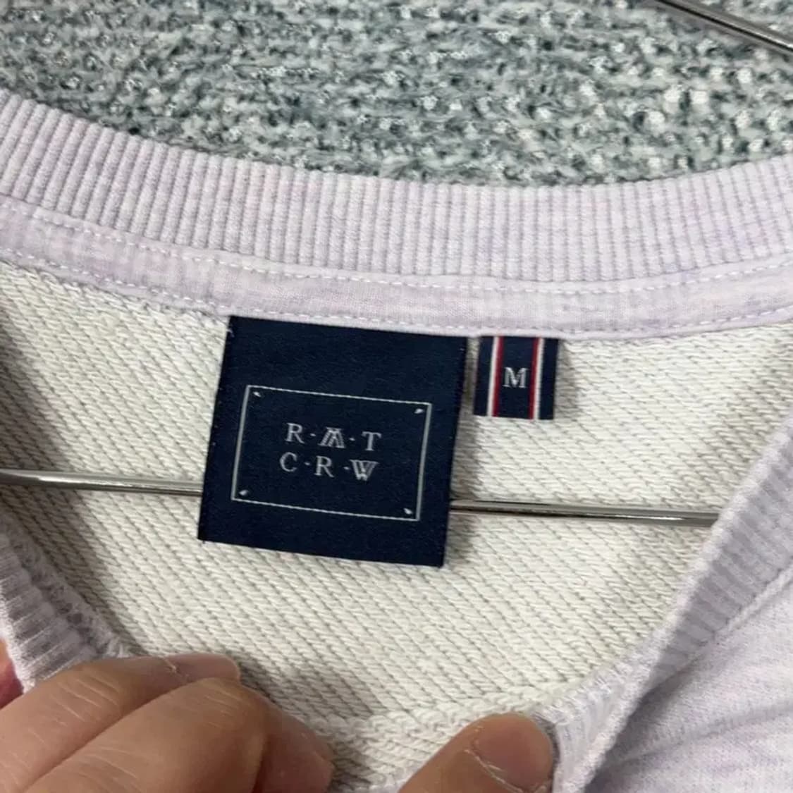 로맨틱크라운 로고 자수 캐주얼 맨투맨 M 상품이미지3