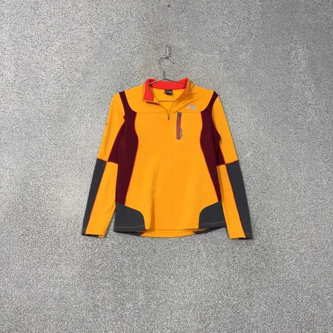 노스페이스 로고 멀티컬러 여성 등산 기능성 반집업 긴팔티 M 상품이미지1