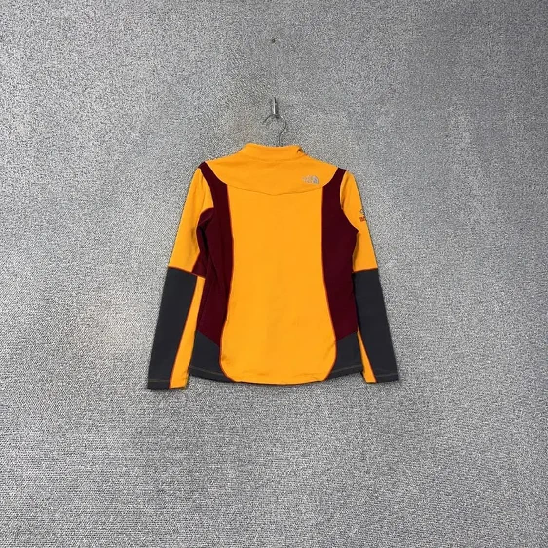 노스페이스 로고 멀티컬러 여성 등산 기능성 반집업 긴팔티 M 상품이미지2